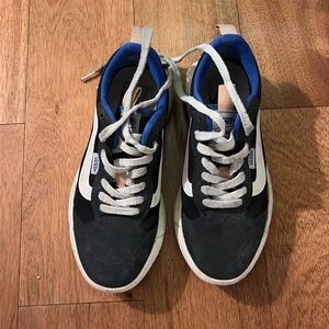 Vans ultrarange size 6 women’s